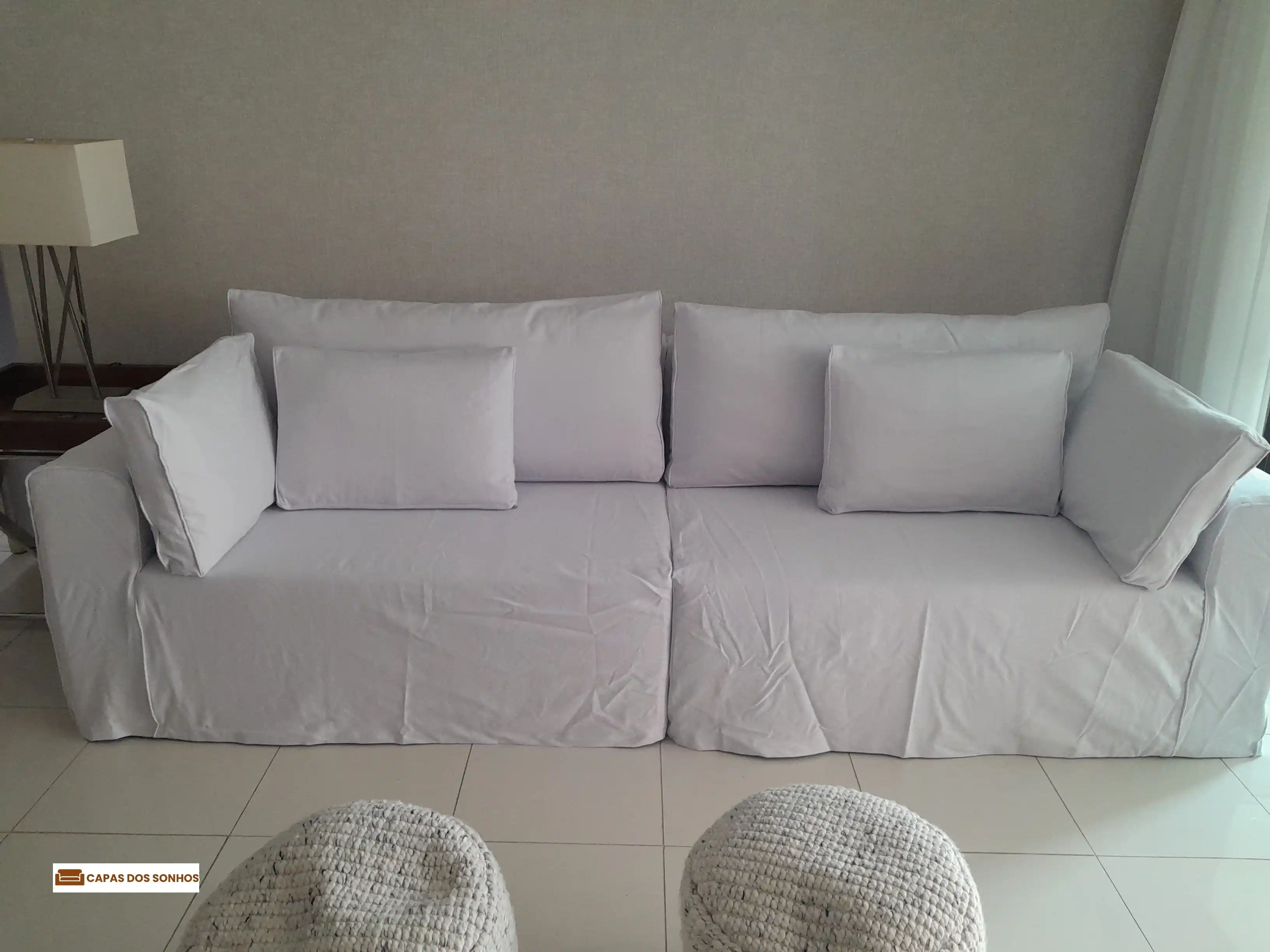 Sofá com capa sob medida